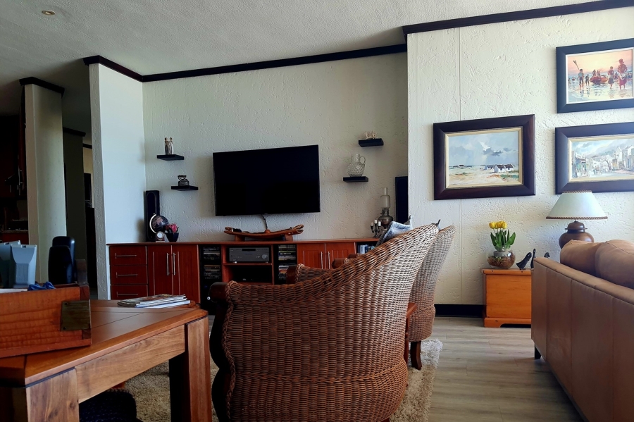 3 Bedroom Property for Sale in Diaz Beach Western Cape